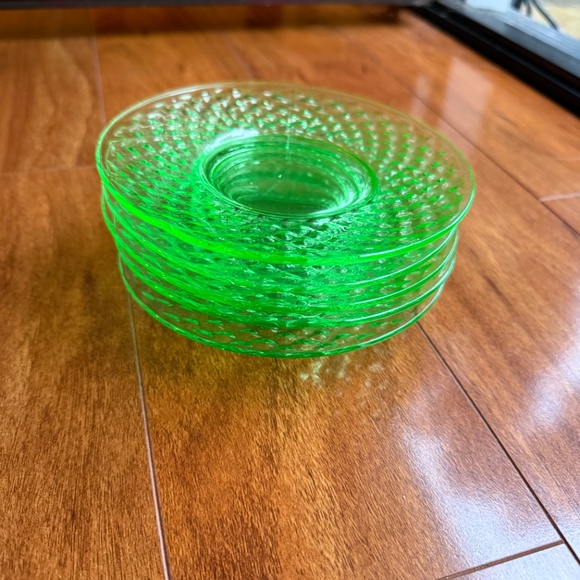 Set of 5 Imperial Diamond Quilted Green Uranium Glass 6” Plates Depression Glass - Picture 7 of 8